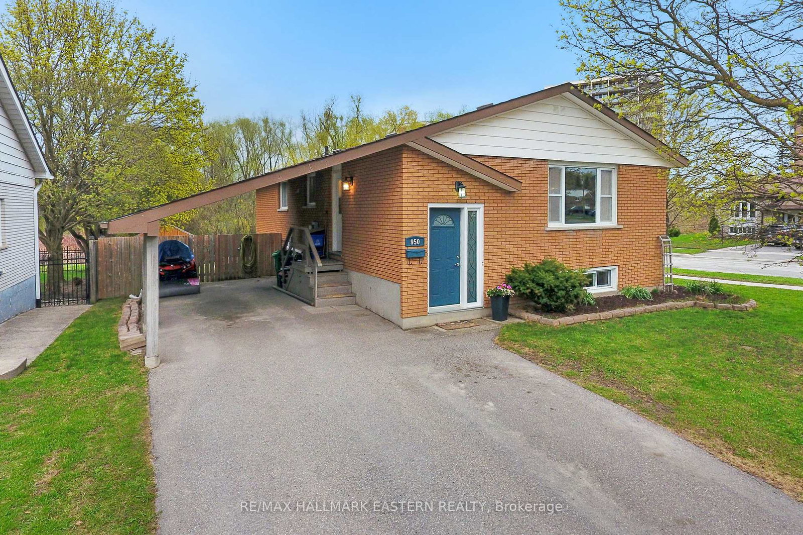 950-silverdale-road-peterborough-ontario-x13075356