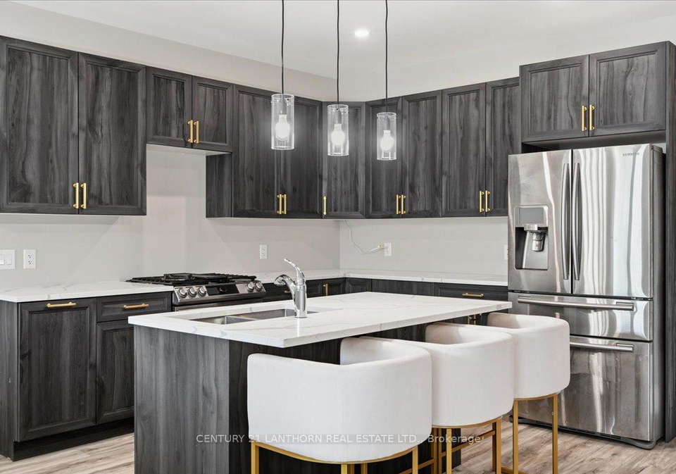 75-markland-avenue-prince-edward-county-ontario-x13075378