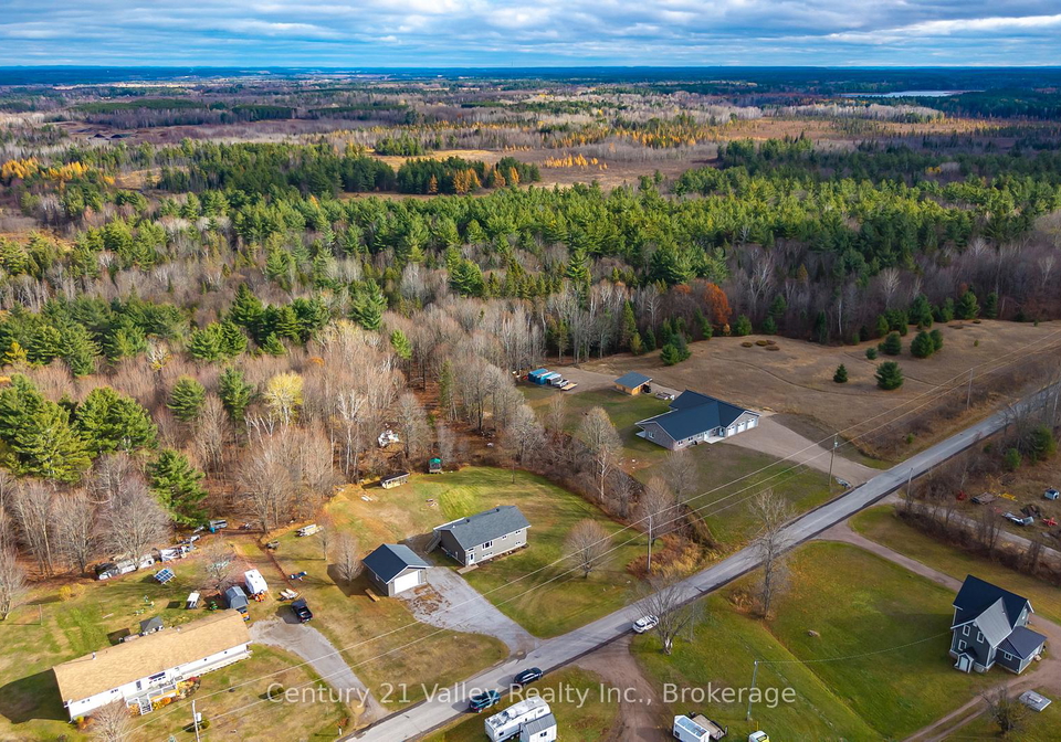 1776-lemke-road-north-algona-wilberforce-ontario-x13075402