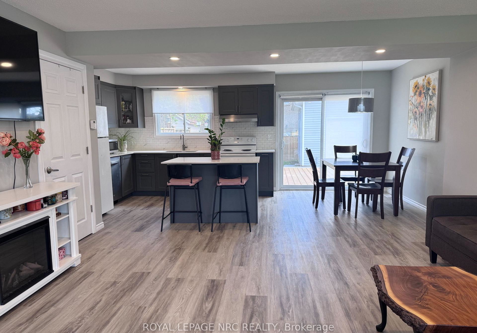 10-lafayette-drive-st-catharines-ontario-x13075454