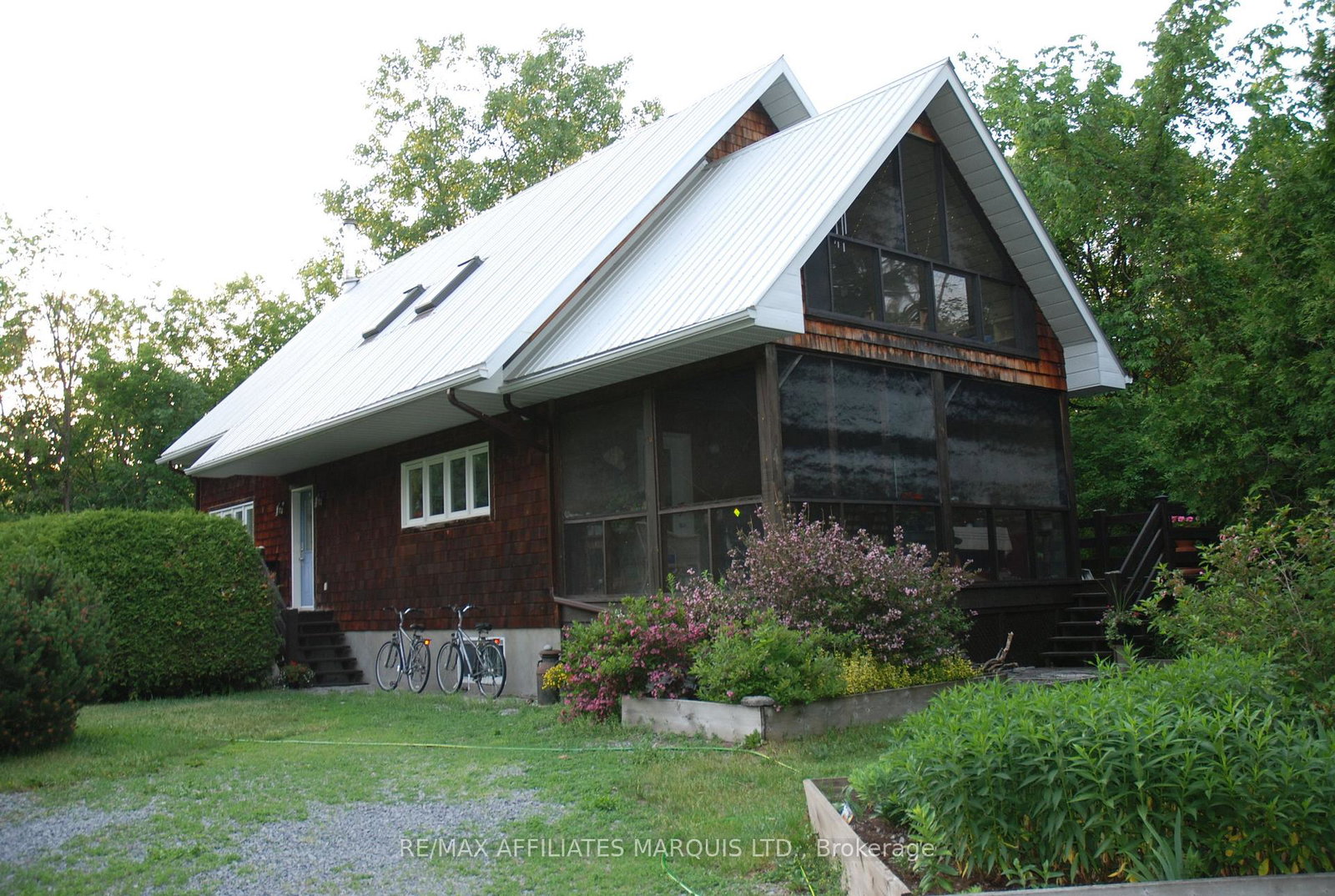 18863-kenyon-con-road-8-north-glengarry-ontario-x13075510