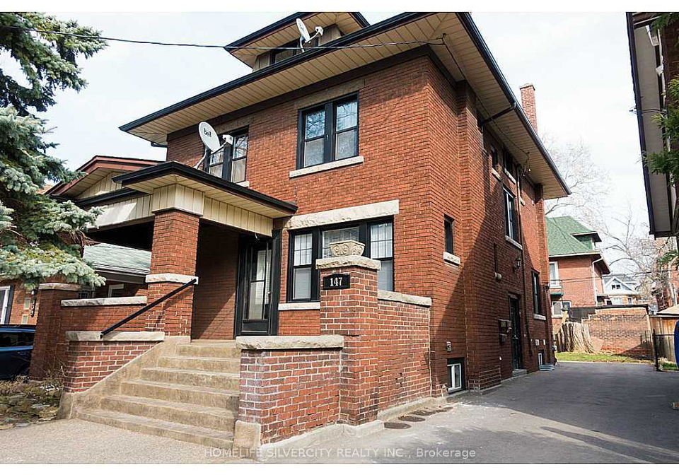 147-holton-avenue-s-hamilton-ontario-x13075884