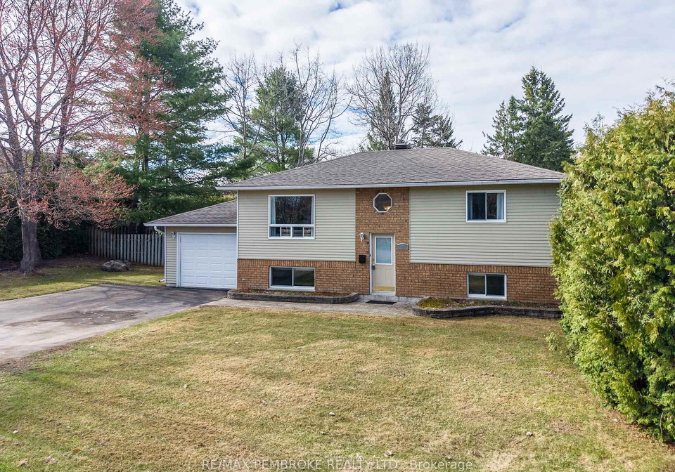 5-edward-street-petawawa-ontario-x13076052