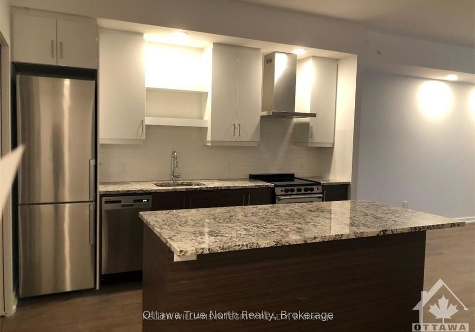 320-miwate-private-ottawa-ontario-x13076144