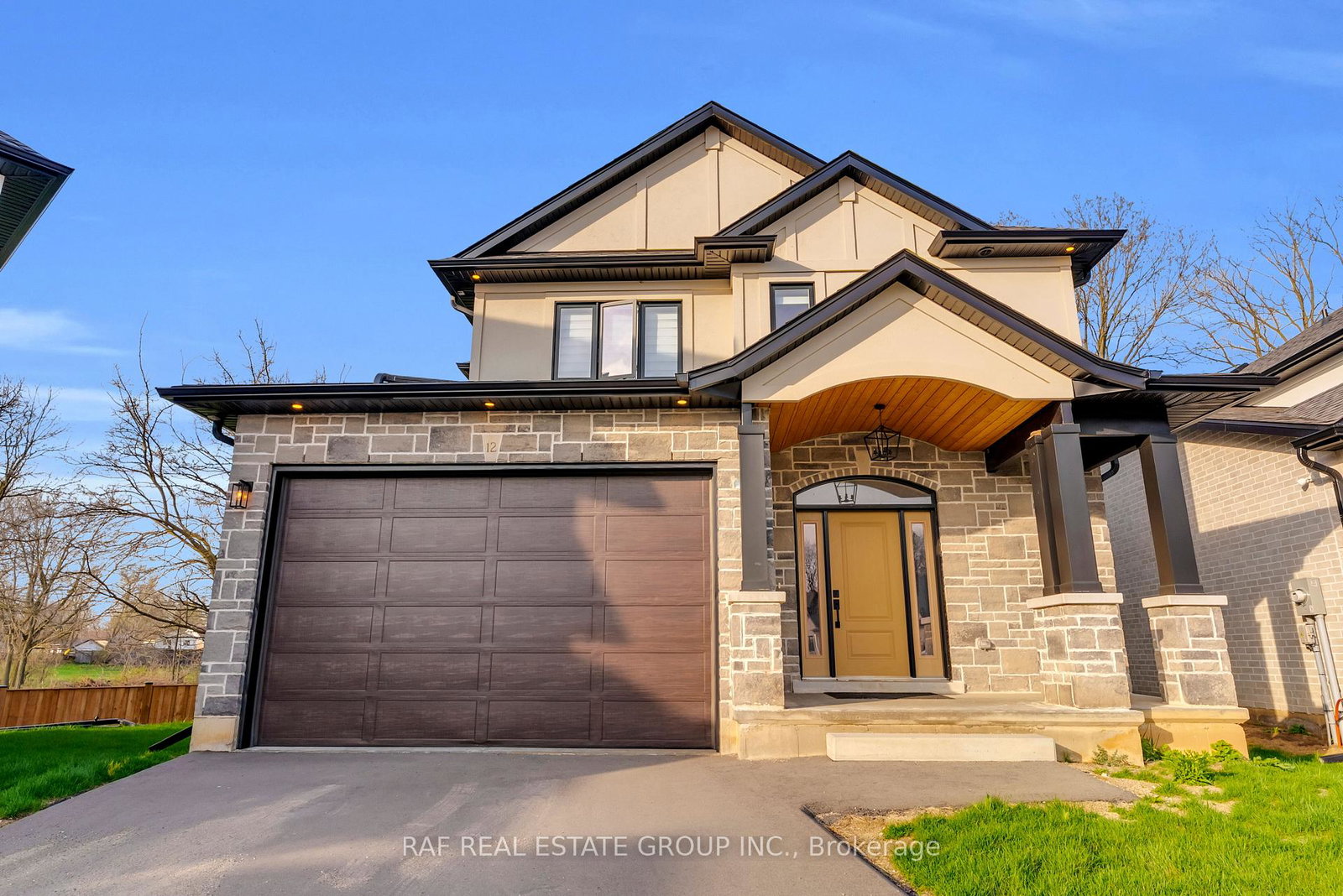 242-mount-plesant-street-brantford-ontario-x13076156