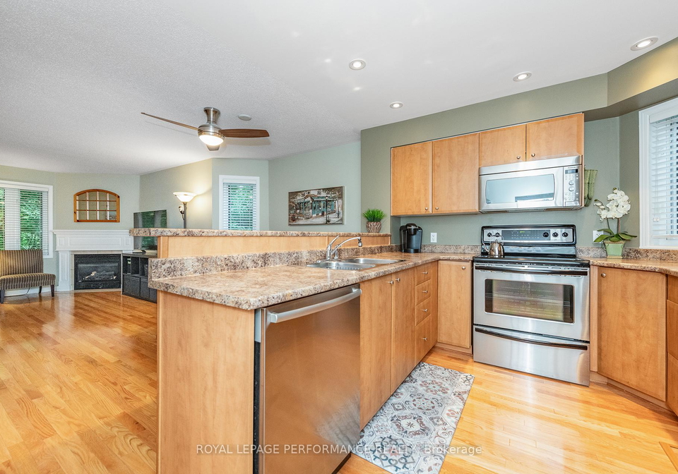 111-steele-park-private-ottawa-ontario-x13076502