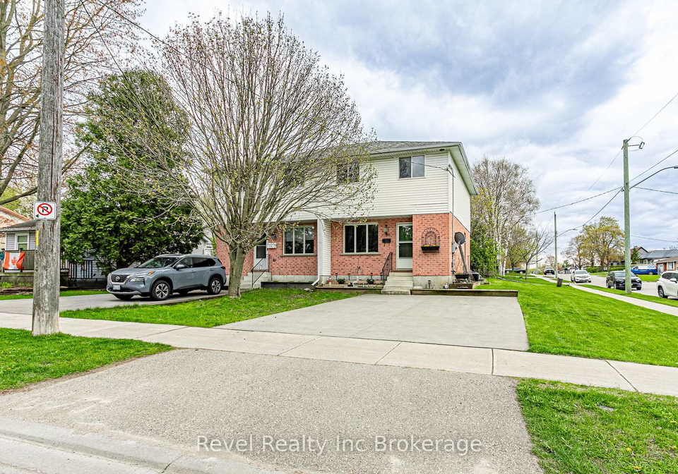 116-north-town-line-ingersoll-ontario-x13076534