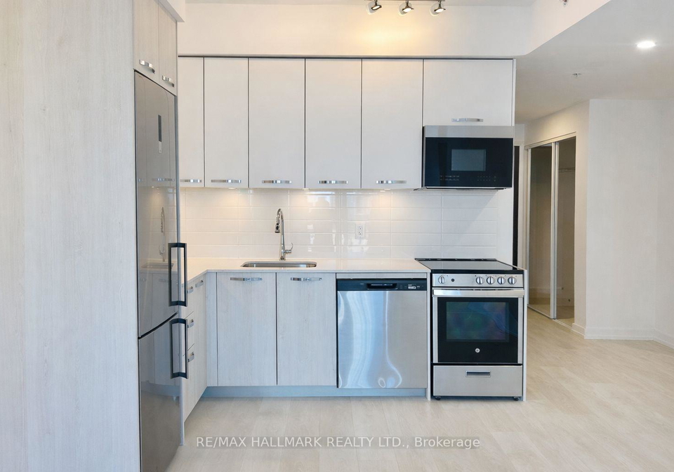 75-james-street-s-hamilton-ontario-x13076588