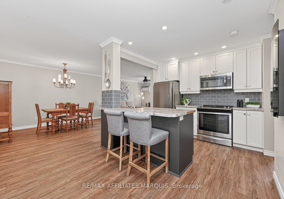 10-armstrong-drive-smiths-falls-ontario-x13076590