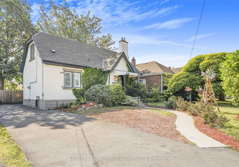 82-centennial-parkway-s-hamilton-ontario-x13076620