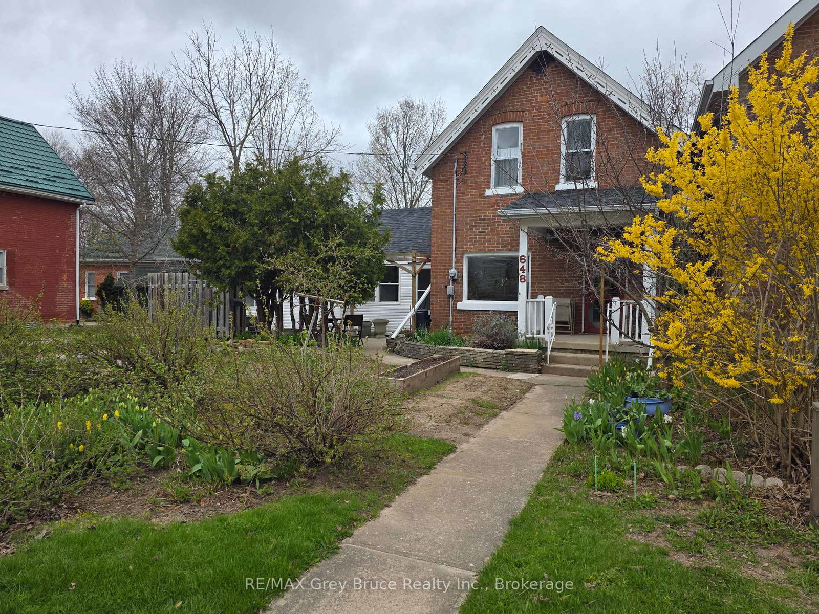 648-9th-street-e-owen-sound-ontario-x13076650
