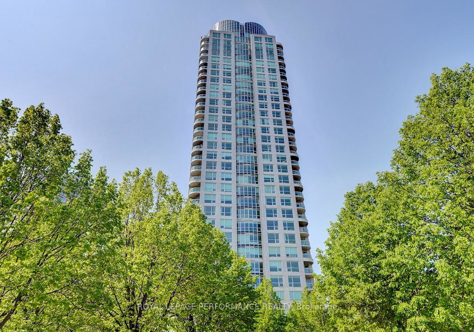 38-metropole-private-ottawa-ontario-x13076698