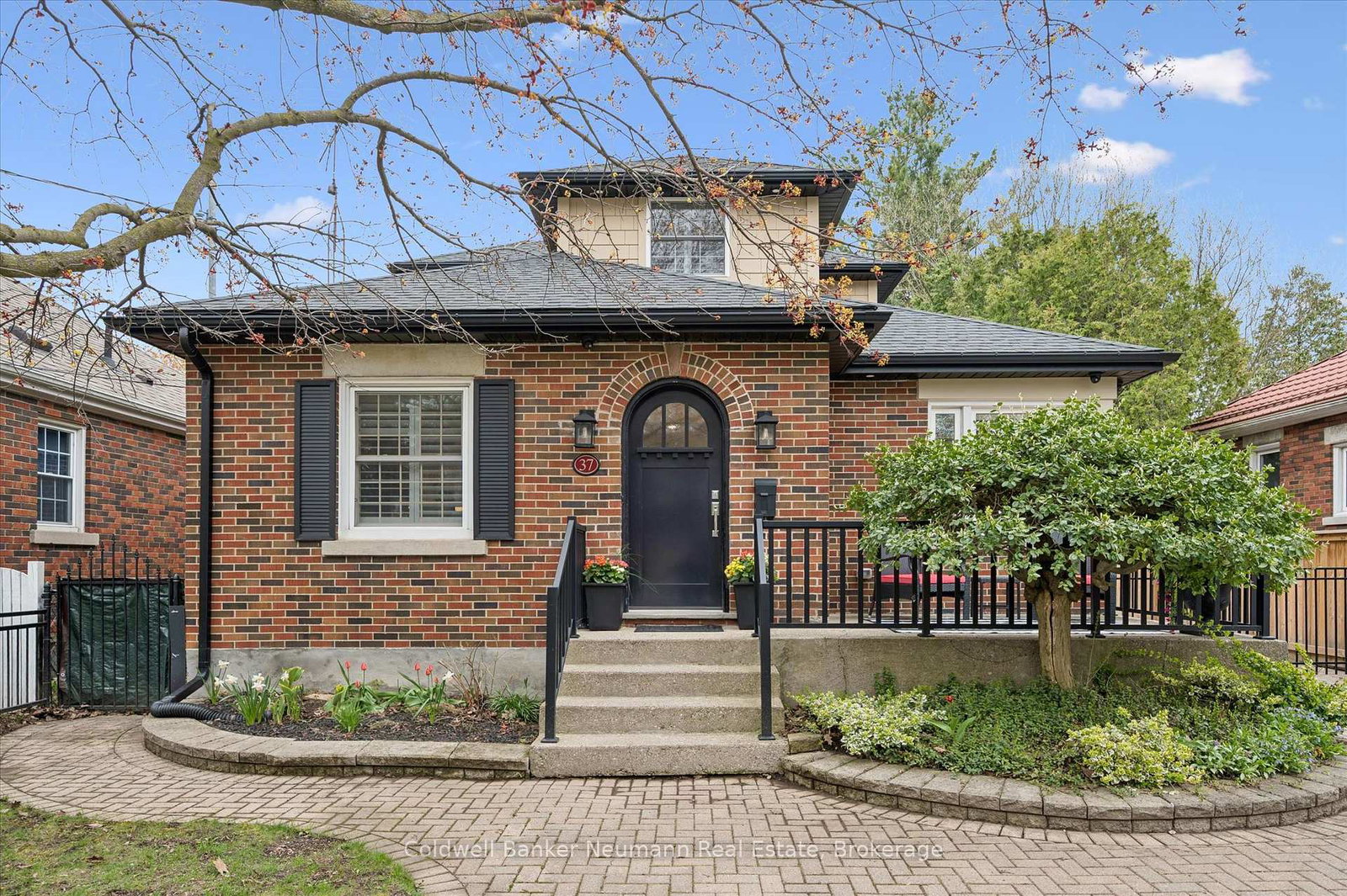 37-parkholm-avenue-guelph-ontario-x13076728