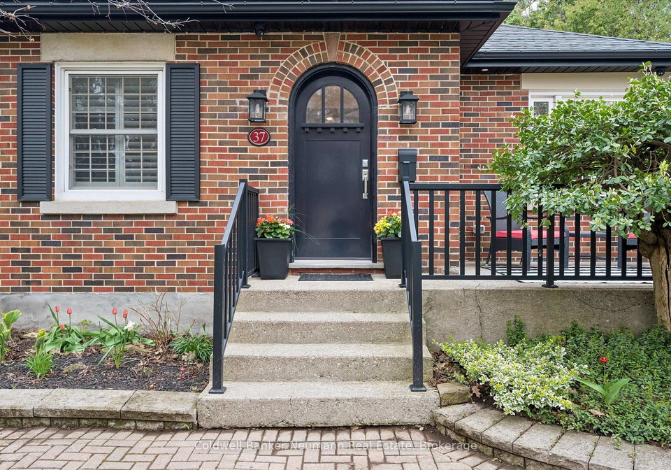 37-parkholm-avenue-guelph-ontario-x13076728
