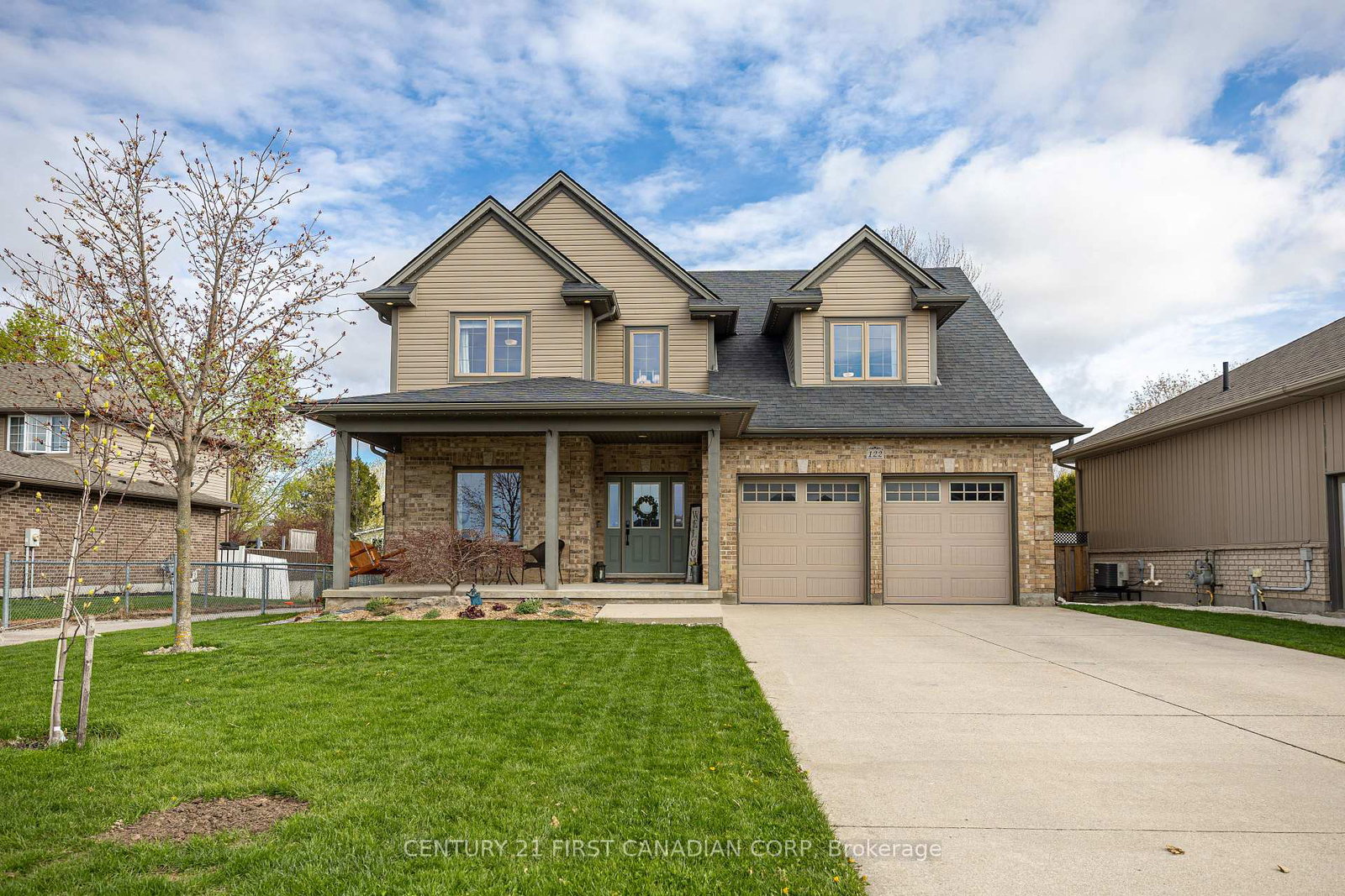 122-joseph-street-lucan-biddulph-ontario-x13076768