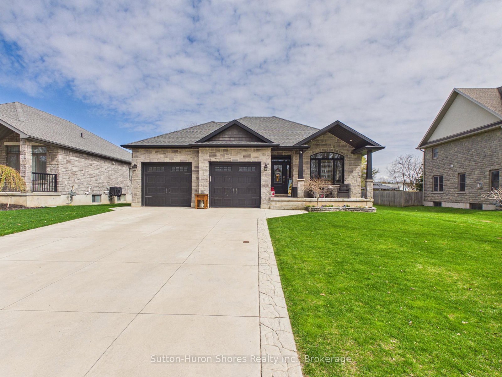345-ray-street-saugeen-shores-ontario-x13076820