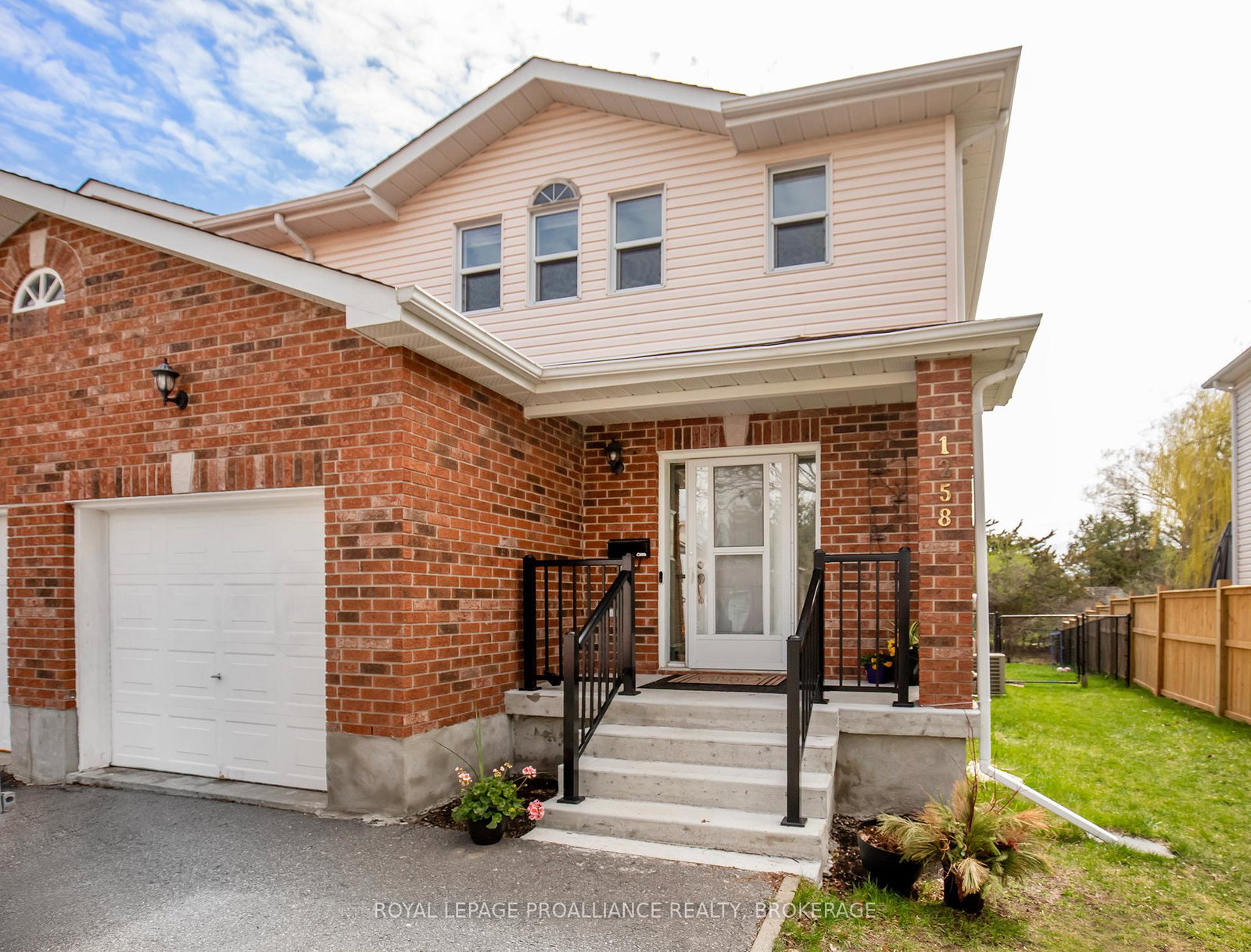 1258-brackenwood-crescent-kingston-ontario-x13076988