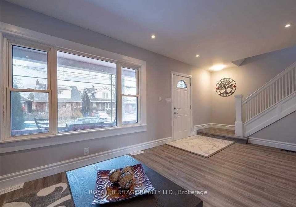 1165-elm-avenue-windsor-ontario-x13077058