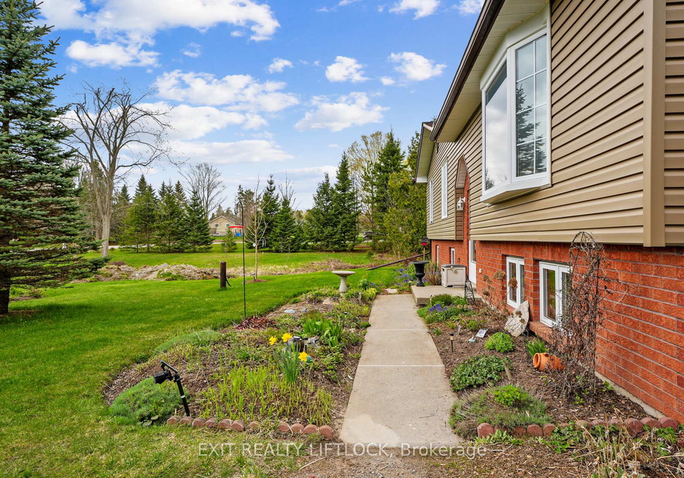 31-killdeer-drive-kawartha-lakes-ontario-x13077106