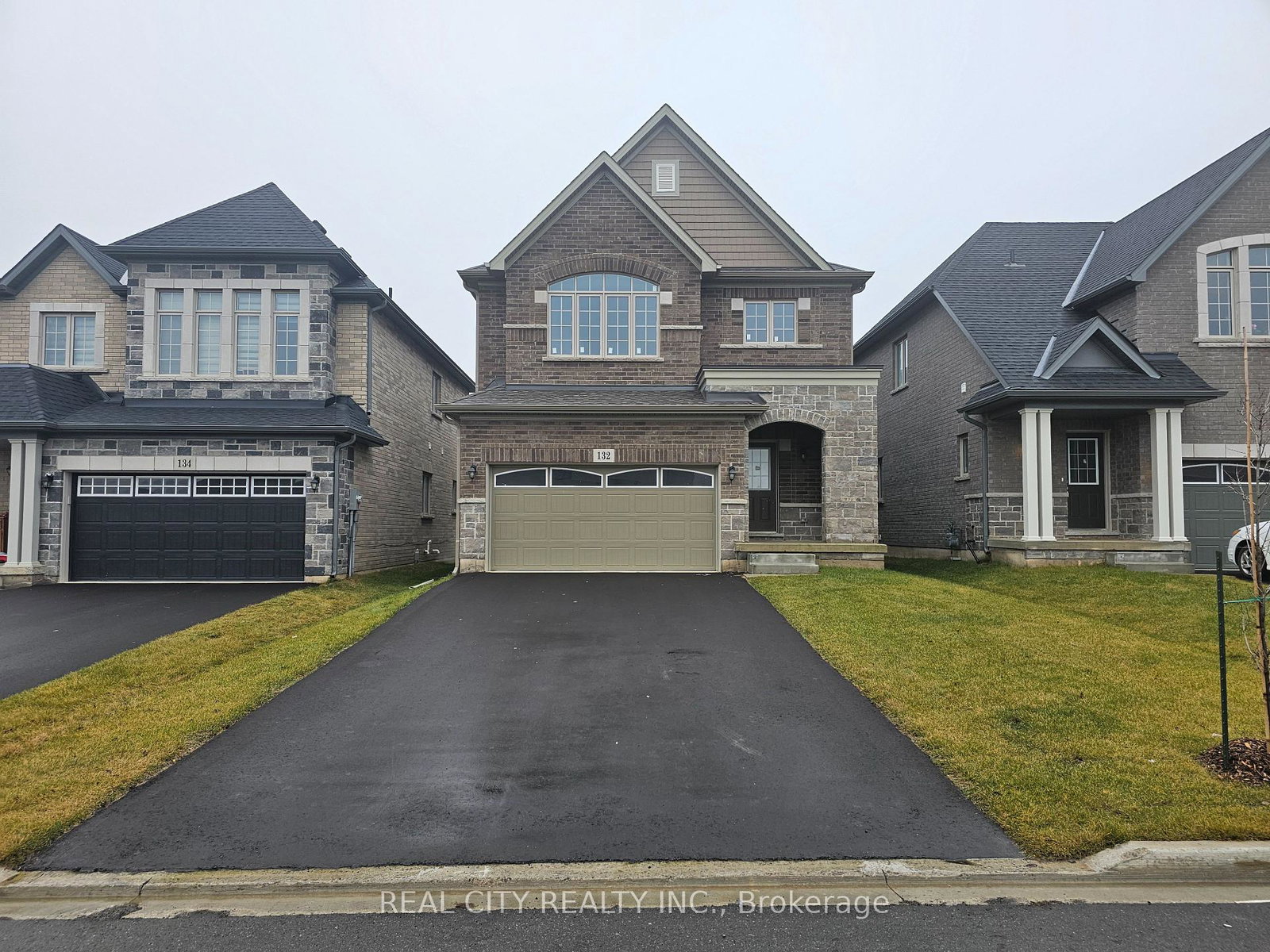 132-sunset-way-thorold-ontario-x13077178