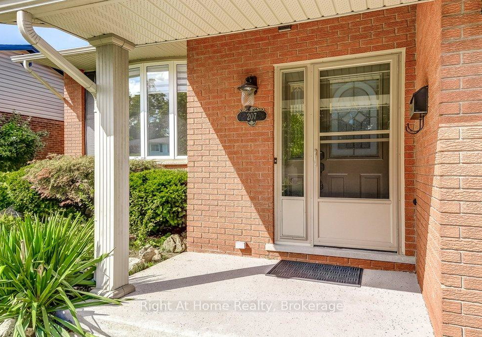 207-montmorency-drive-hamilton-ontario-x13077336