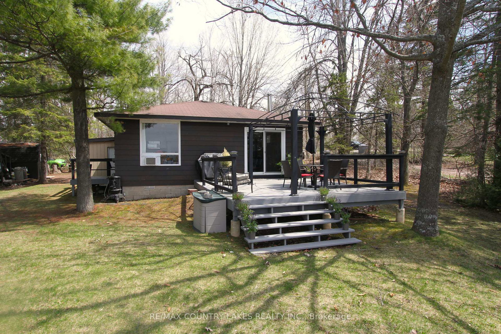 31-hillcrest-avenue-kawartha-lakes-ontario-x13077608