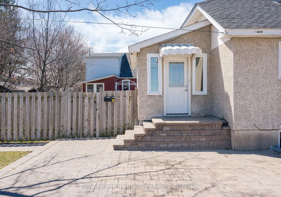 1093-regina-street-north-bay-ontario-x13077660