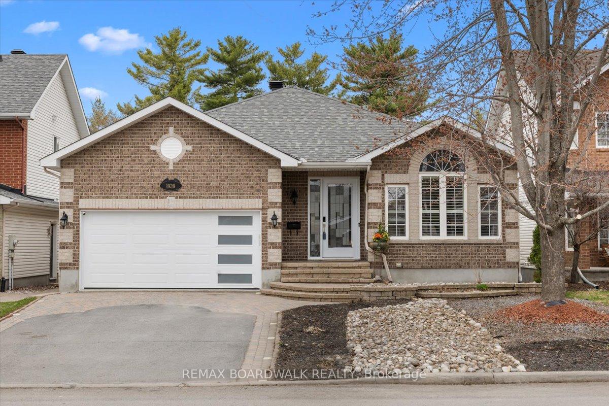 1939-caprihani-way-ottawa-ontario-x13077702
