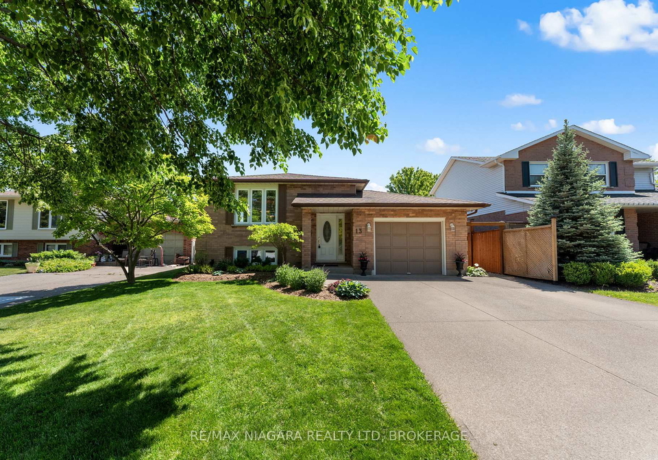13-cornwell-circle-st-catharines-ontario-x13077736