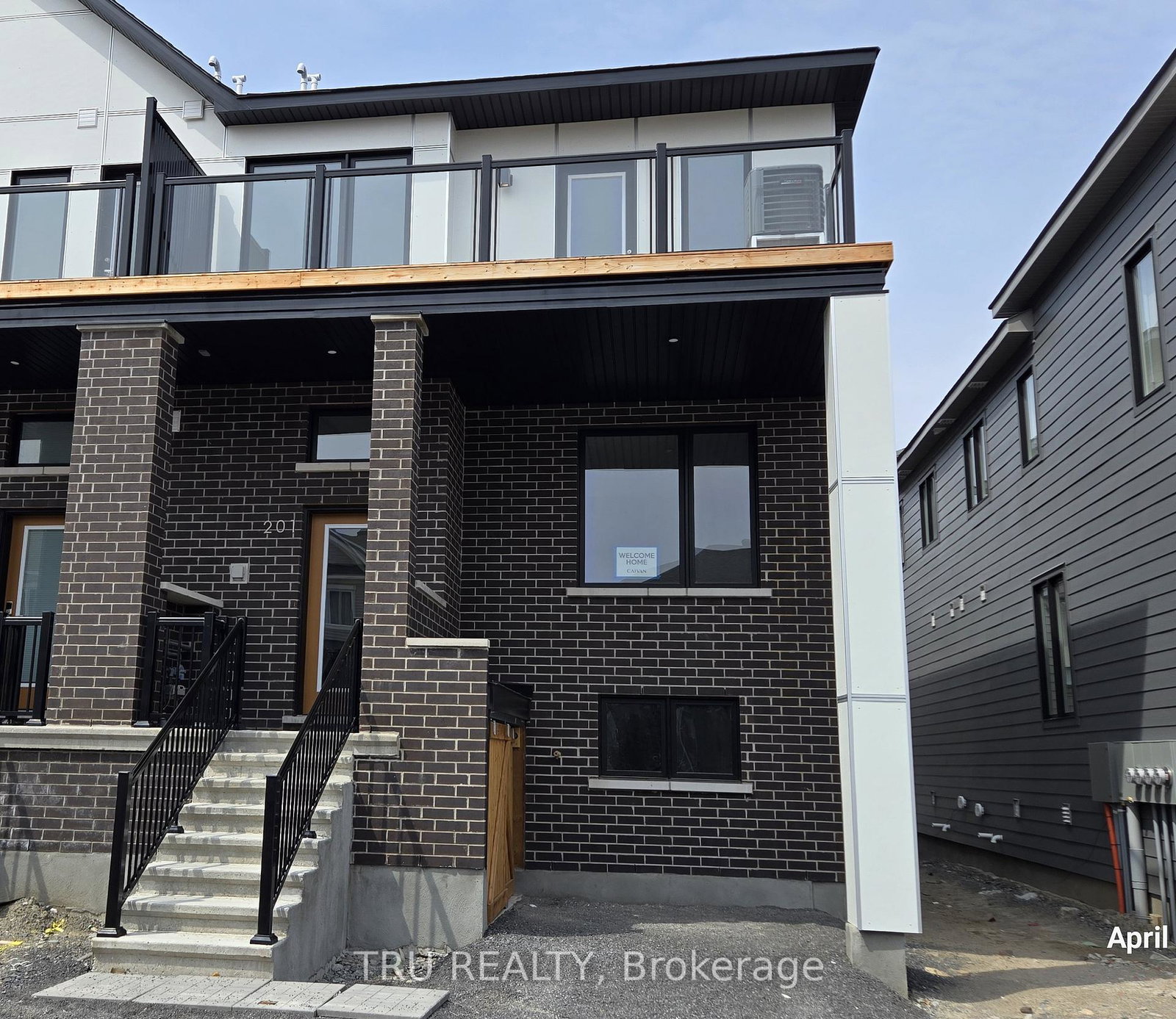 201-beebalm-crescent-ottawa-ontario-x13077764