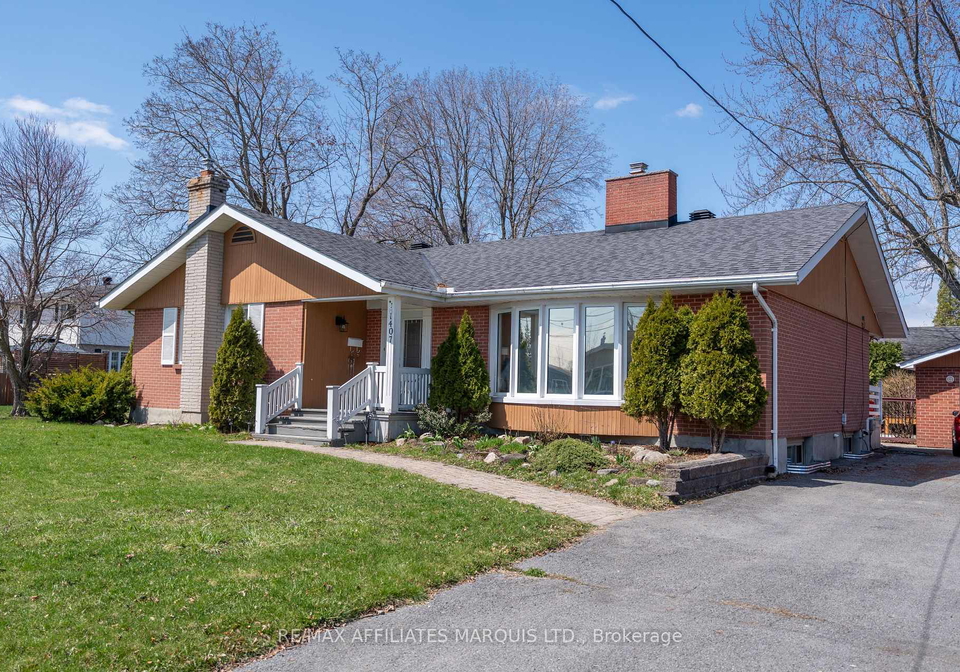 1407-boyd-street-s-cornwall-ontario-x13077898