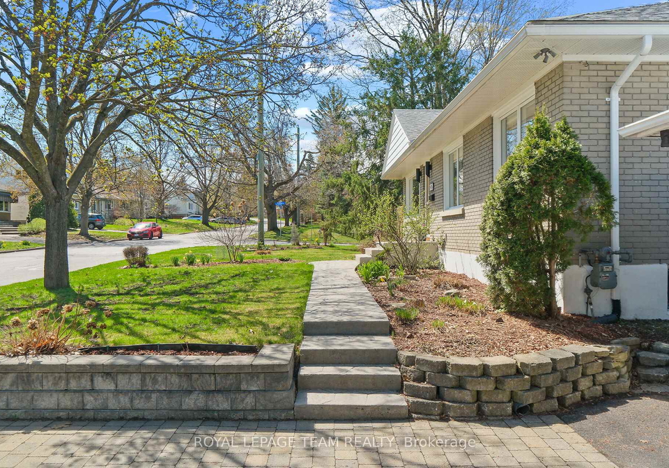 1416-cavendish-road-ottawa-ontario-x13078000