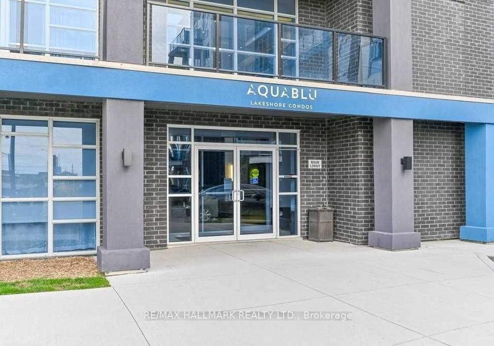 10-concord-place-grimsby-ontario-x13078064