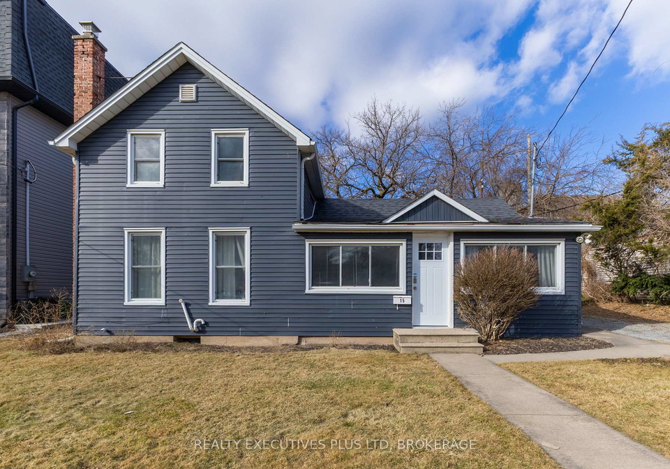 15-chestnut-street-e-st-catharines-ontario-x13078124
