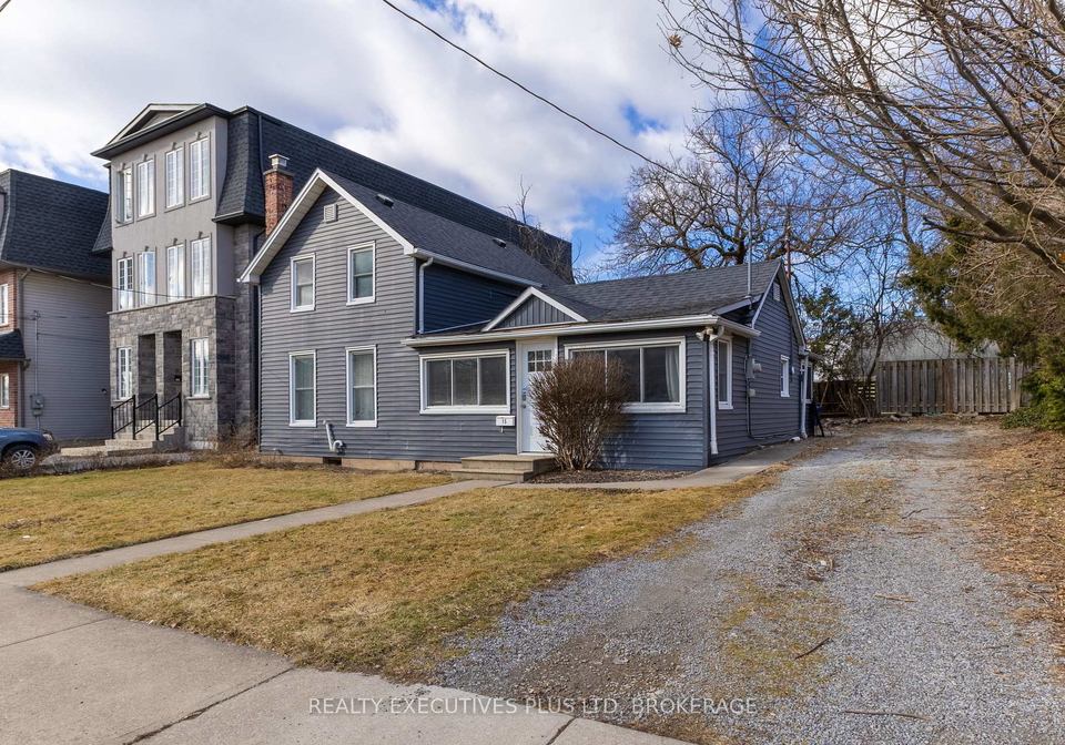 15-chestnut-street-e-st-catharines-ontario-x13078124