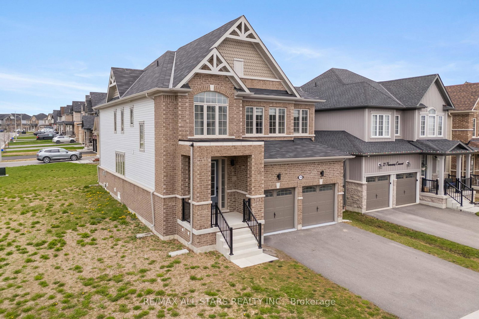 19-hennessey-crescent-kawartha-lakes-ontario-x13078162