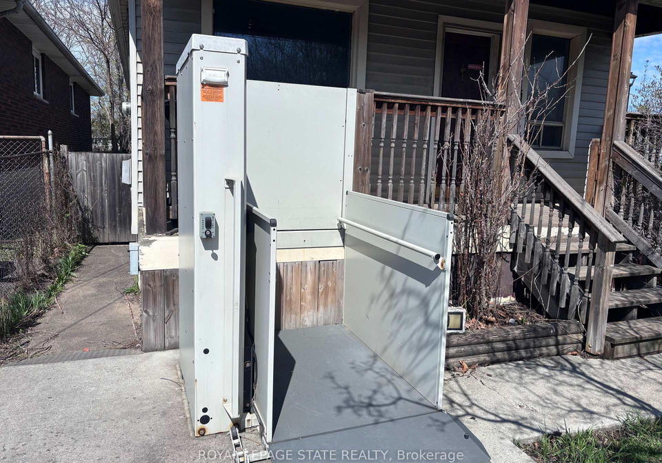 19-benson-avenue-hamilton-ontario-x13078246