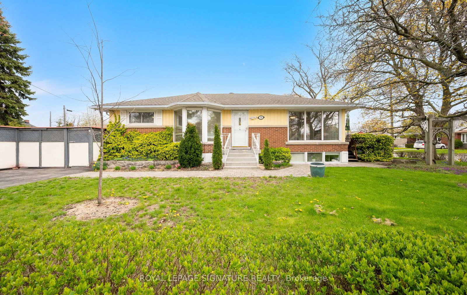 71-grenadier-drive-hamilton-ontario-x13078272