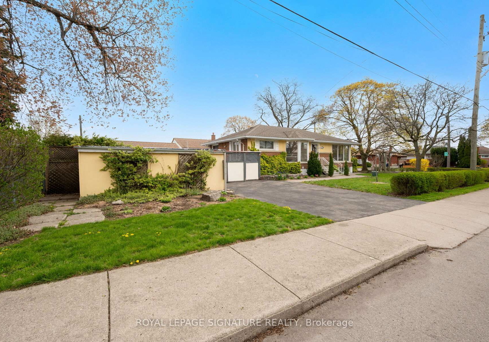 71-grenadier-drive-hamilton-ontario-x13078272