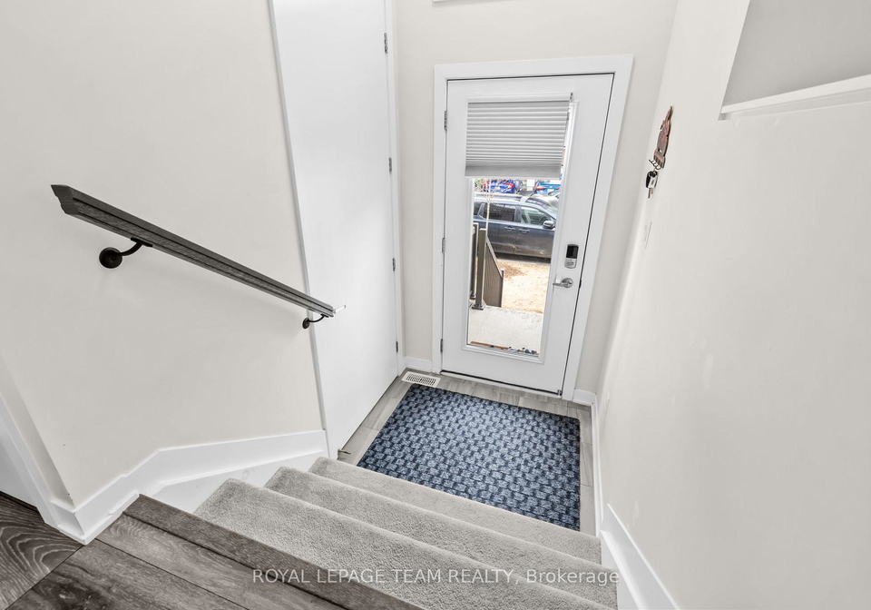 233-speckled-alder-row-ottawa-ontario-x13078522
