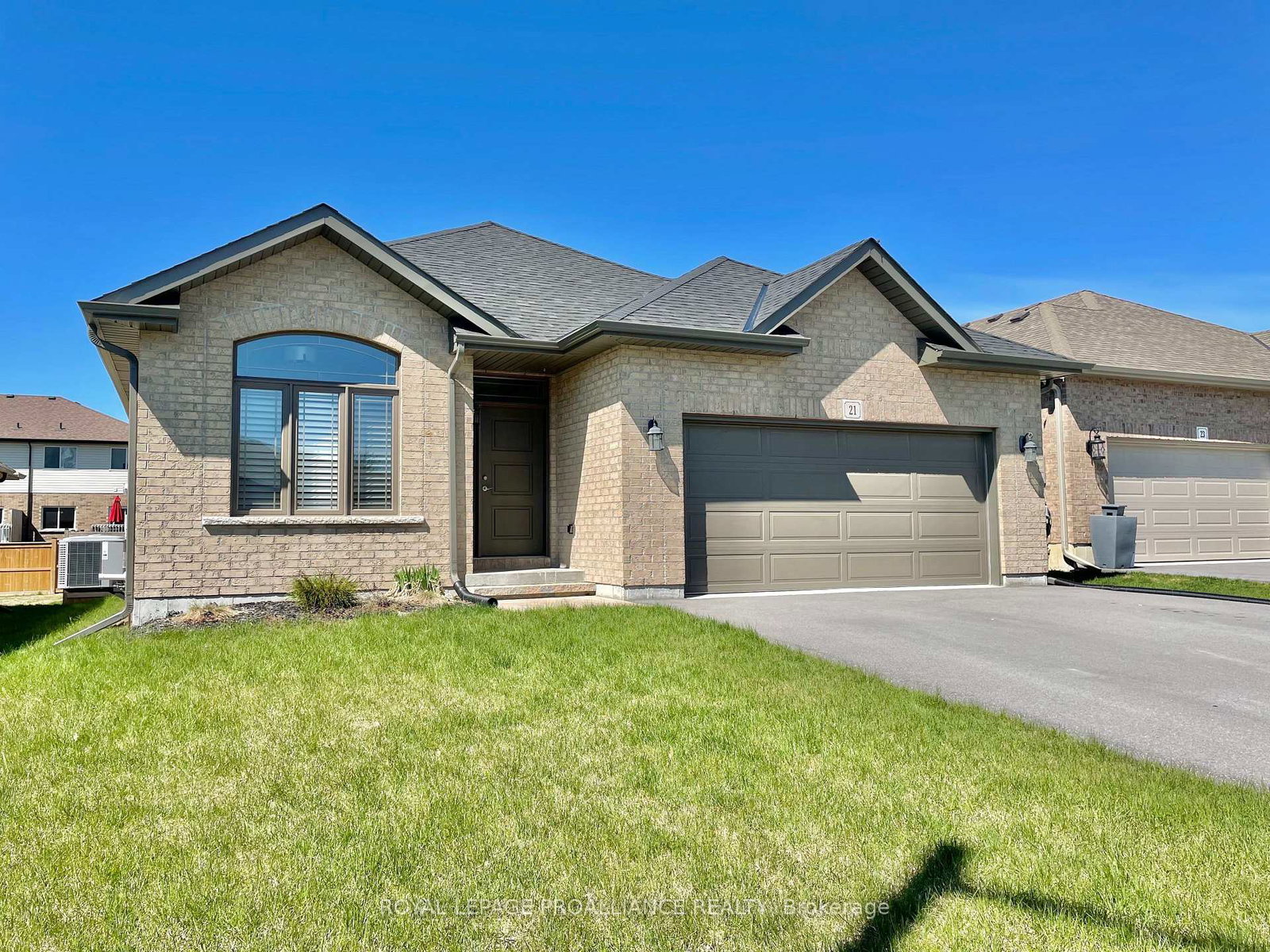 21-stonecrest-boulevard-quinte-west-ontario-x13078746