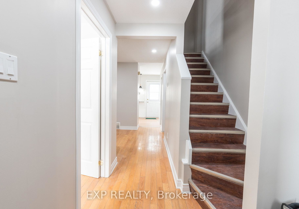 1294-cahill-drive-ottawa-ontario-x13078896