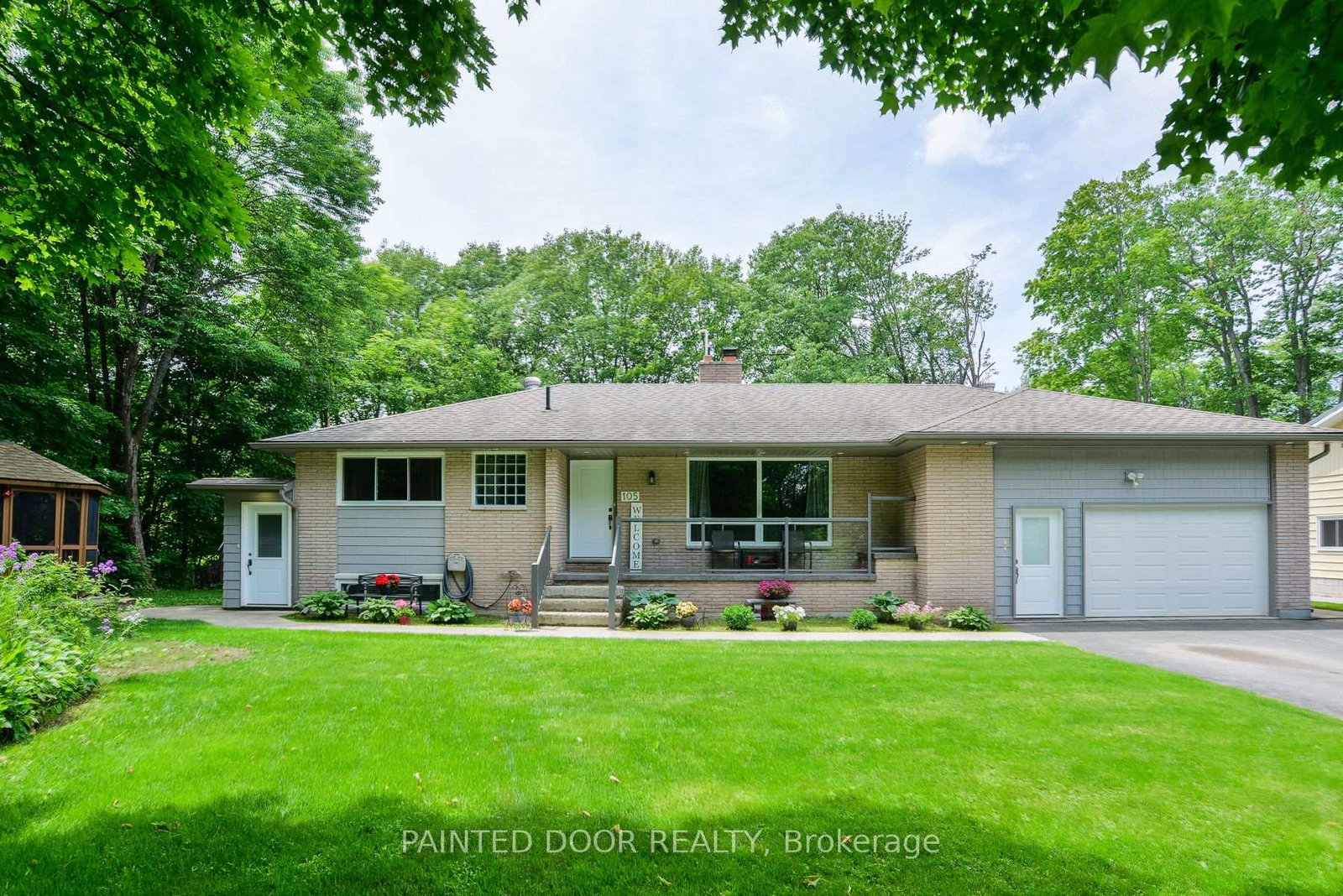 105-wellington-street-gravenhurst-ontario-x13079028