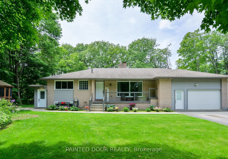 105-wellington-street-gravenhurst-ontario-x13079028