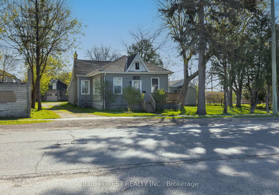 464-466-third-street-london-east-ontario-x13079030