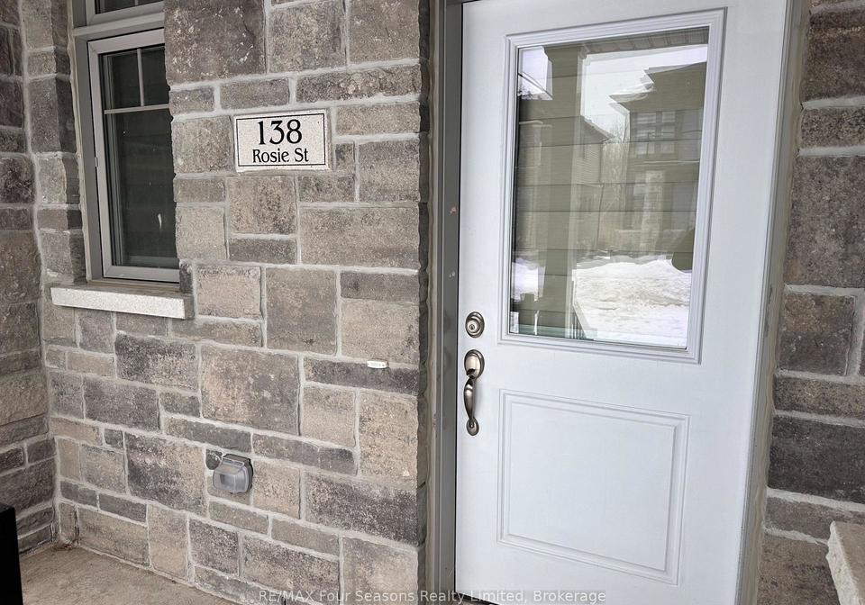 138-rosie-street-blue-mountains-ontario-x13079062