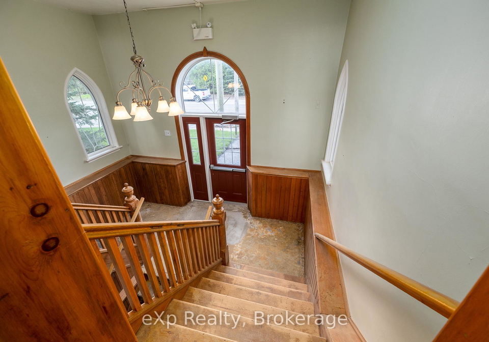 776839-highway-10-chatsworth-ontario-x13079234