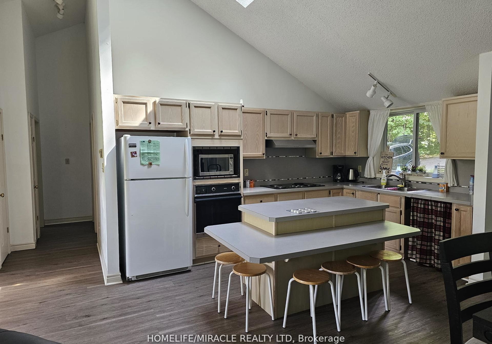 1274-twist-lane-highlands-east-ontario-x13079400