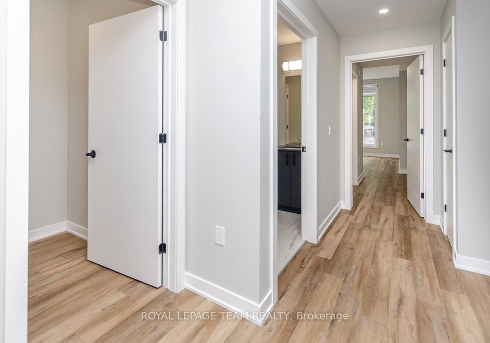 1291-summerville-avenue-ottawa-ontario-x13079582
