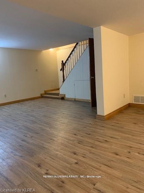 12-parkway-lower-avenue-kawartha-lakes-ontario-x13079730